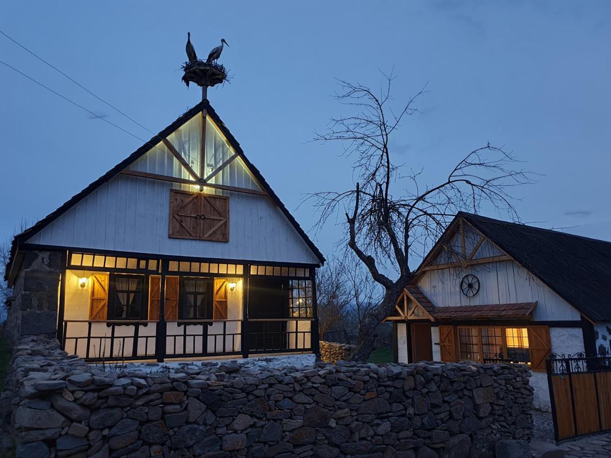 Hnameni Bovadzor Lodge Exterior foto